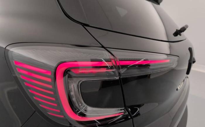 RENAULT CAPTUR E-TECH FULL HYBRID 160 CH TECHNO