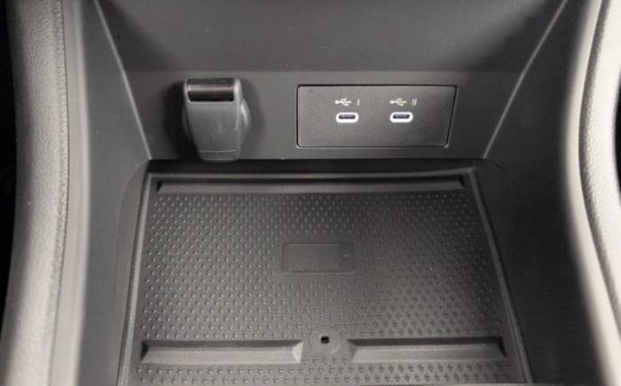 RENAULT CAPTUR E-TECH FULL HYBRID 160 CH TECHNO