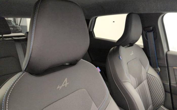 RENAULT CAPTUR E-TECH FULL HYBRID 160 CH ESPRIT ALPINE