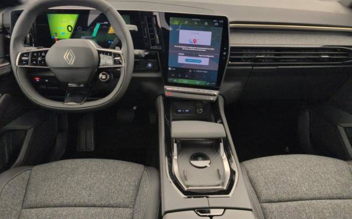 RENAULT AUSTRAL FULL HYBRID E-TECH 200 CH TECHNO