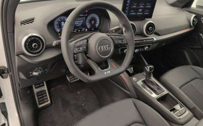 AUDI Q2 35 TFSI 150 S TRONIC 7 S LINE