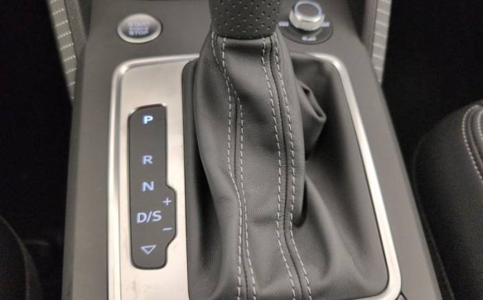 AUDI Q2 35 TFSI 150 S TRONIC 7 S LINE