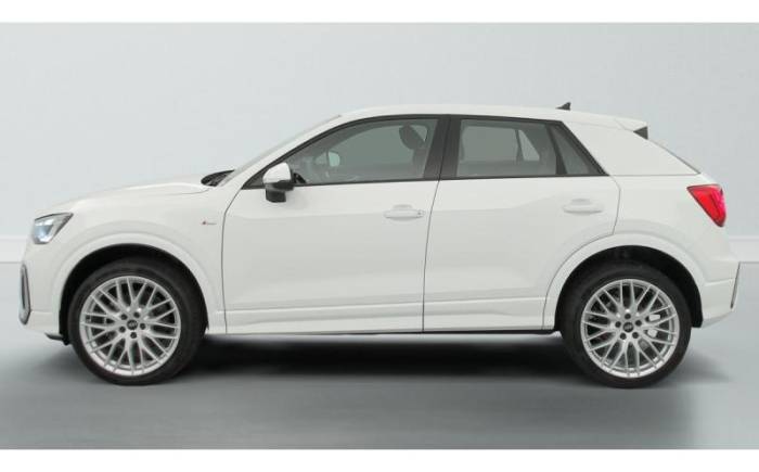 AUDI Q2 35 TFSI 150 S TRONIC 7 S LINE