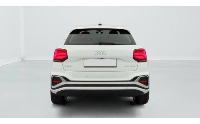 AUDI Q2 35 TFSI 150 S TRONIC 7 S LINE