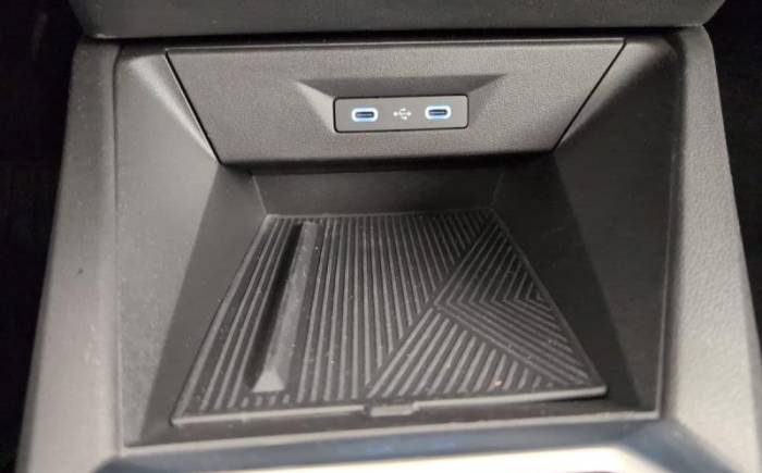RENAULT Clio 6 E-TECH FULL HYBRID 160 CH TECHNO