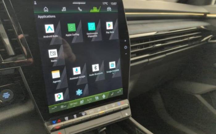 RENAULT AUSTRAL FULL HYBRID E-TECH 200 CH ESPRIT ALPINE