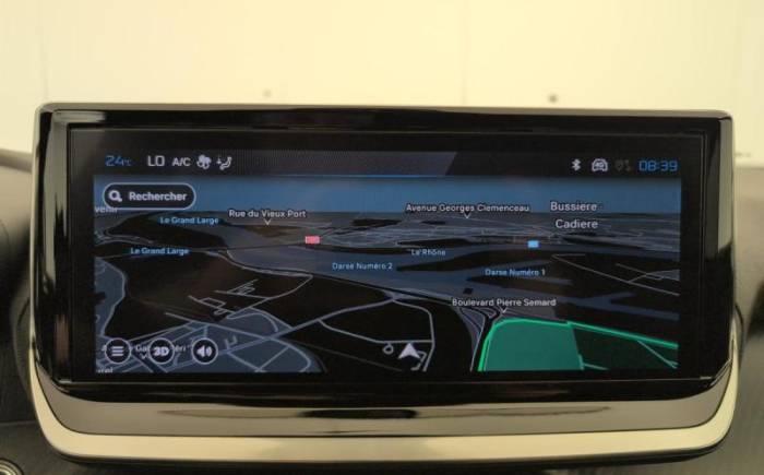 PEUGEOT 2008 Hybrid 145 ch e-dcs6 allure
