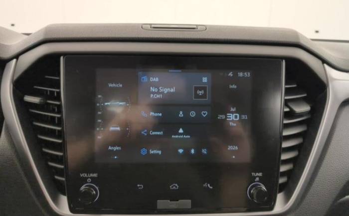 ISUZU D-MAX 2.2L SPACE CABINE M T EVOLUTION
