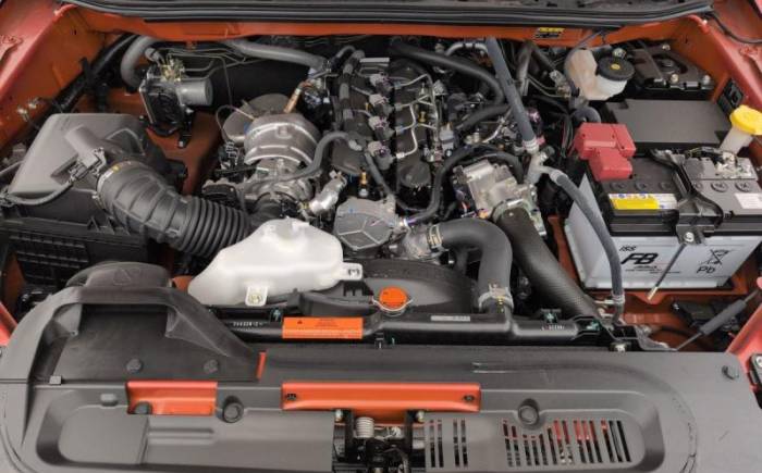 ISUZU D-MAX 2.2L SPACE CABINE M T EVOLUTION