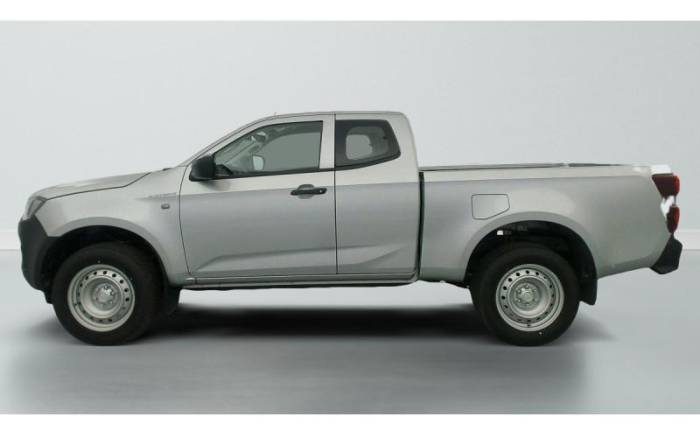 ISUZU D-MAX 2.2L SPACE CABINE M T B-STRONG