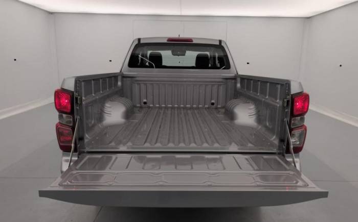 ISUZU D-MAX 2.2L SPACE CABINE M T EVOLUTION