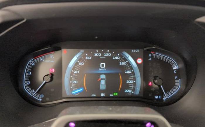 ISUZU D-MAX 2.2L SPACE CABINE M T EVOLUTION