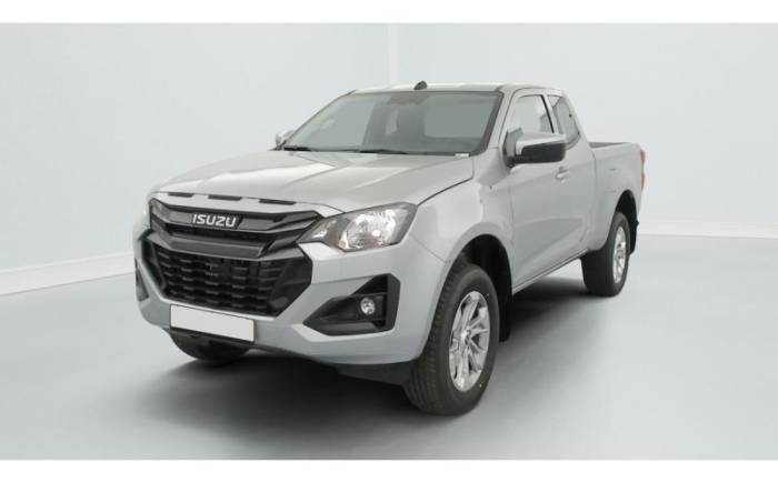 ISUZU D-MAX 2.2L SPACE CABINE M T EVOLUTION