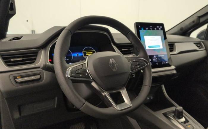 RENAULT CAPTUR E-TECH FULL HYBRID 160 CH TECHNO