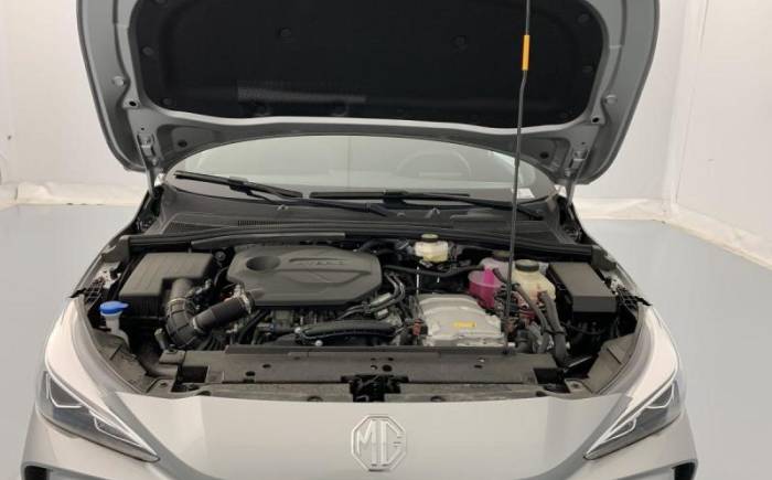 MG MG3 1.5 L HYBRID+ 195 CH LUXURY