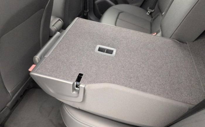 AUDI Q2 35 tfsi 150 s tronic 7 s line