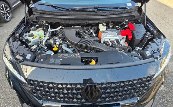 RENAULT AUSTRAL FULL HYBRID E-TECH 200 CH ESPRIT ALPINE